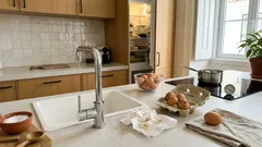 Lavar os ovos antes de os guardar no frigorífico? Há um pormenor que quase ninguém considera